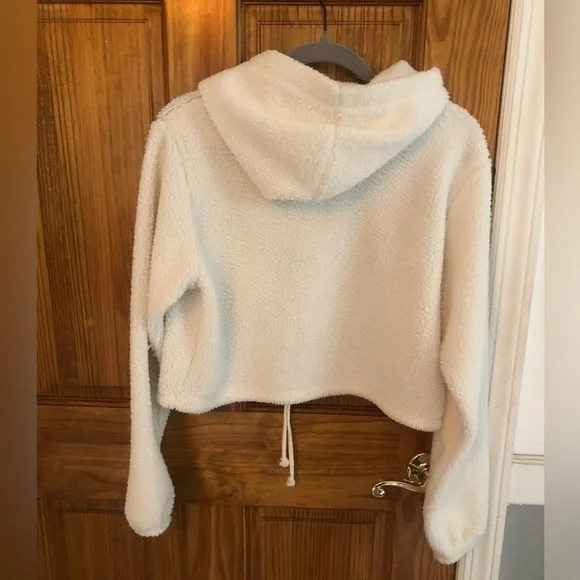 Wild Fable Cropped Sherpa Hoodie - Picture 2 of 9